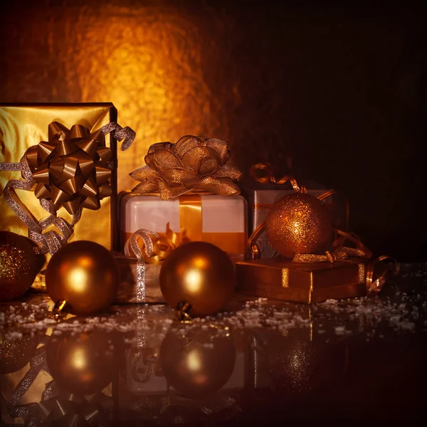 Golden present boxes — Stock Photo, Image