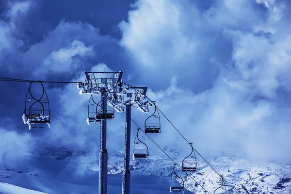 Ski chairlift — Stock Photo, Image