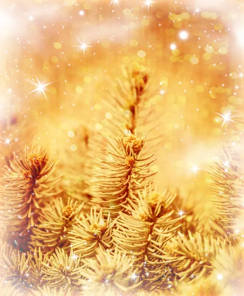 Zlatý vánoční stromek — Stock fotografie