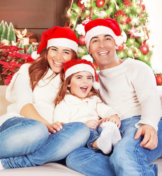 Familia feliz — Foto de Stock