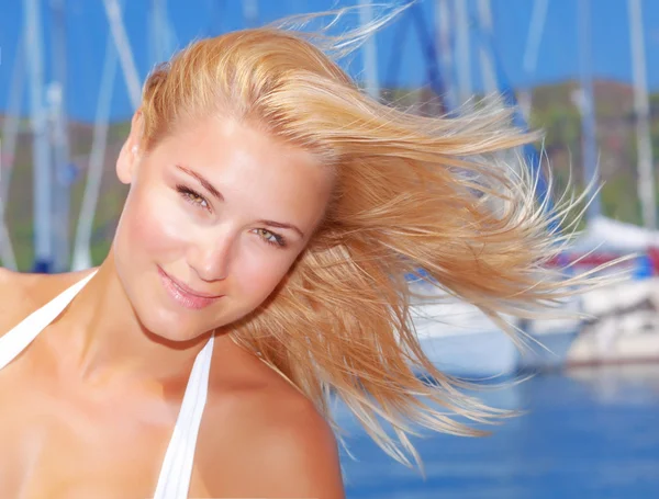 Attractive female in yacht port — Stock Photo, Image