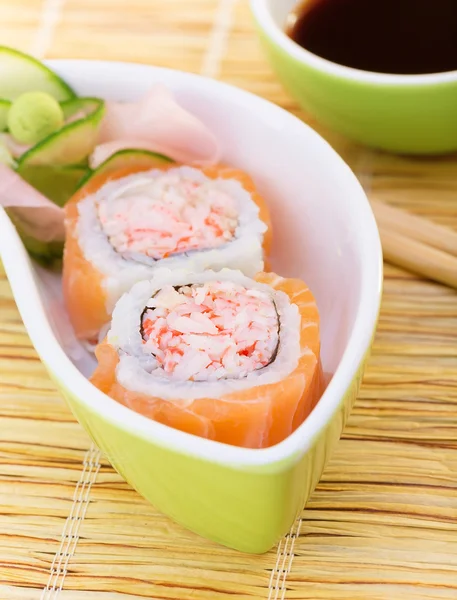 Lezzetli sushi — Stok fotoğraf