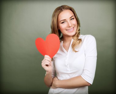 mutlu romantik kadın