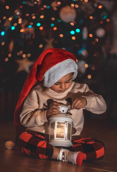 Little Boy on Christmas Eve — 图库照片