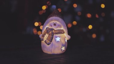 Güzel Seramik Kardan Adam 'ın FHD Videosu.