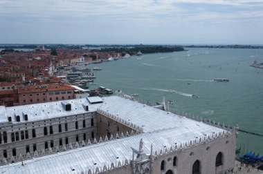 Venedik üzerinde göster