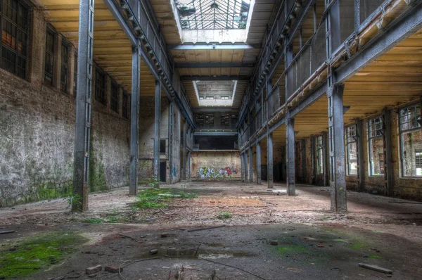 Old abandoned industrial hall — Stock Photo, Image