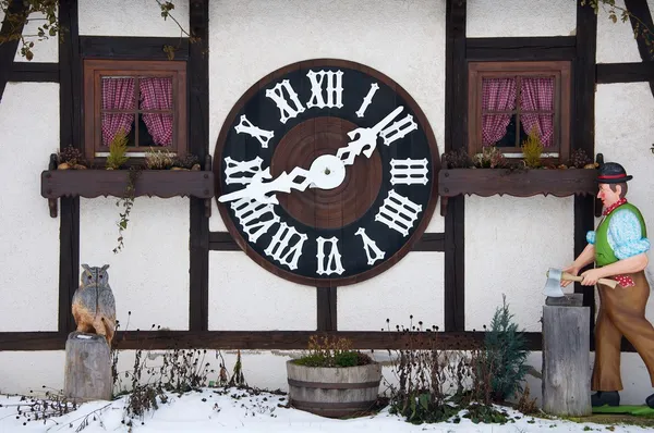 Grote cuckoo clock — Stockfoto