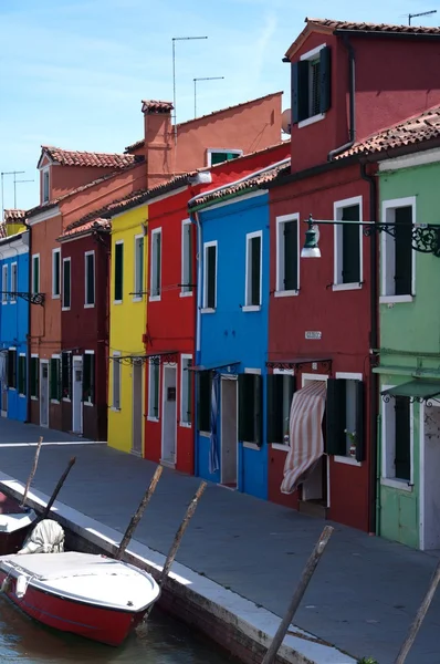 Burano renkli evler — Stok fotoğraf