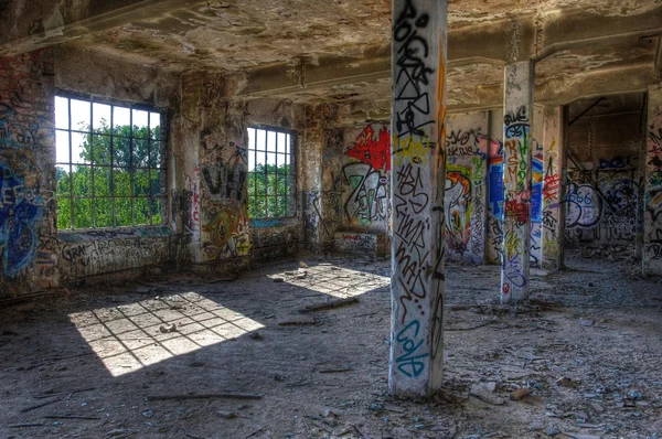 ıssız bir yer ve güneş ışınları