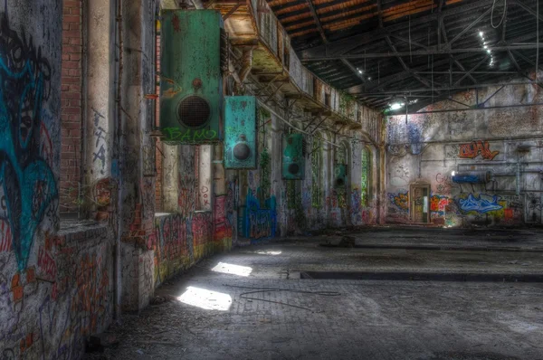 eski terk edilmiş hal