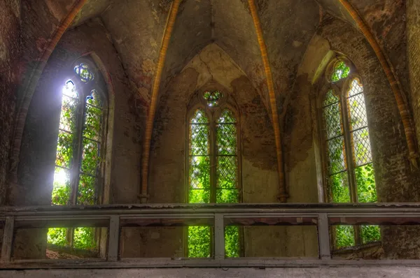 Eski kilise penceresi — Stok fotoğraf