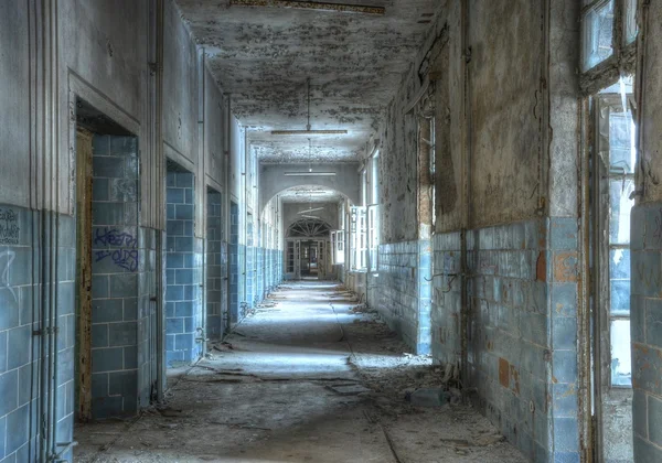 Corredor abandonado em Beelitz Imagem De Stock