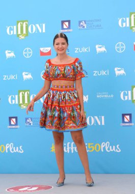 GiFFONI VALLE PIANA, İtalya - 28 Temmuz 2021: Sofya Scalia Giffoni Film Festivali 50 Plus - 28 Temmuz 2021 Giffoni Valle Piana, İtalya.