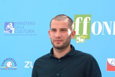 GiFFONI VALLE PIANA, İtalya - 28 Temmuz 2021: Valerio Carocci Giffoni Film Festivali 50 Plus - 28 Temmuz 2021 tarihinde Giffoni Valle Piana, İtalya.