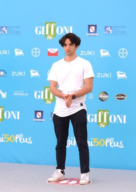 GiFFONI VALLE PİANA - 28 Temmuz 2021: Mario Francese Giffoni Film Festivali 50 Plus - 28 Temmuz 2021 Giffoni Valle Piana, İtalya.