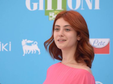 GIFFONI VALLE PIANA - 24 Temmuz 2021: Giffoni Film Festivali 50 Plus 'ta Gaja Masciale - 24 Temmuz 2021 Giffoni Valle Piana, İtalya.