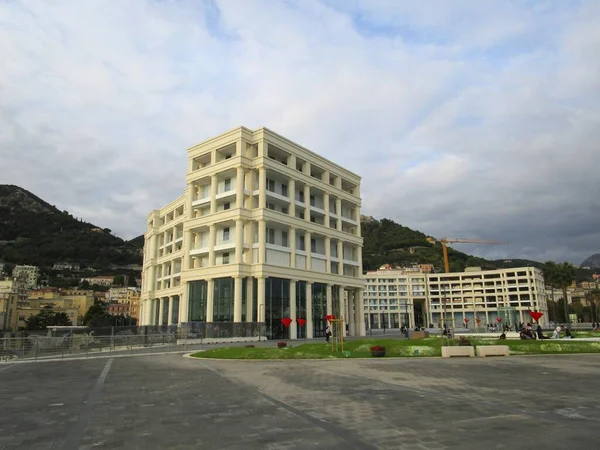Italië Zicht Het Vrijheidsplein Het Centrum Van Salerno November 2021 — Stockfoto