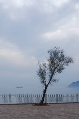 İtalya: Salerno deniz manzarası, 25 Mart 2022.