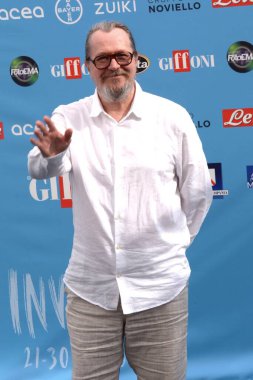 GiFFONI VALLE PİANA - 28 Temmuz 2022: Gary Oldman Giffoni Film Festivali 2022 - 28 Temmuz 2022 Giffoni Valle Piana, İtalya.