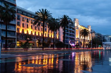 Promenade des anglais ve ünlü cassino güzel Fransa