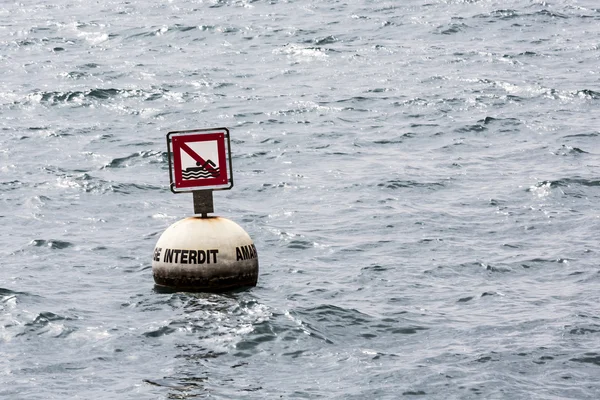 Kein Schwimmen erlaubt — Stockfoto