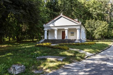 spa resort, naleczow, grecki domek