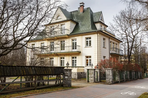 Pensioen halama in zakopane — Stockfoto