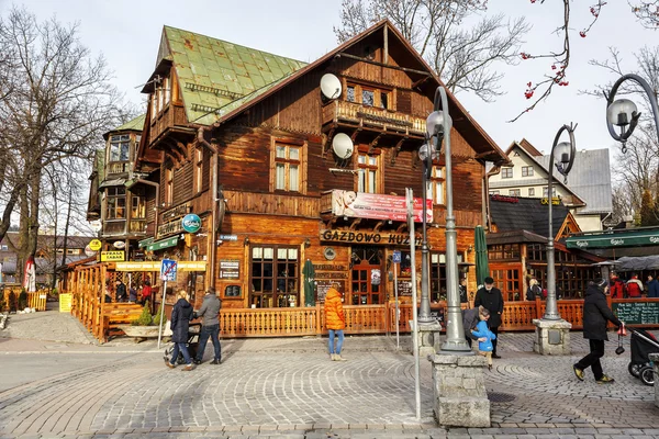 Gazdowo Kuznia in historic building at Krupowki — Stock Photo, Image