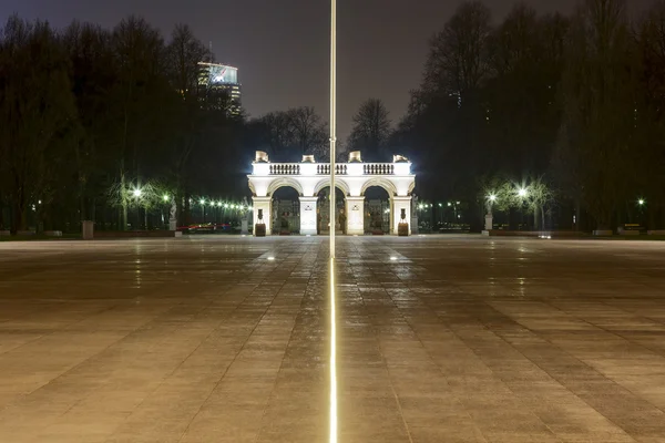 Tomb of the unknown soldier at night, front view — Stock Photo, Image