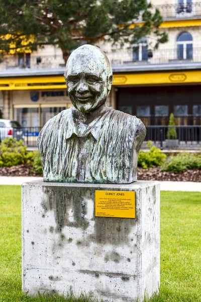 Quincy jones, montreux heykele — Stok fotoğraf