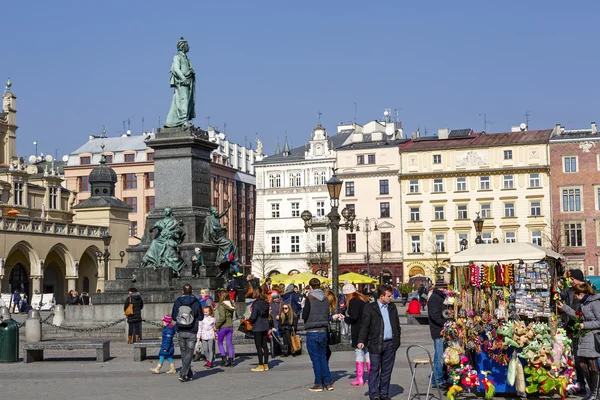 Monumento a Adam Mickiewicz em Cracóvia — Fotografia de Stock