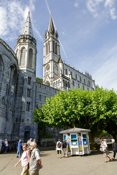 La Basilica di Lourdes — Foto Stock