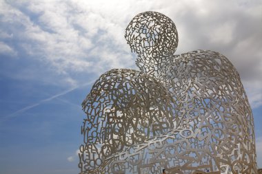 Antibes adlı heykel jaume Plensa tarafından çapa 