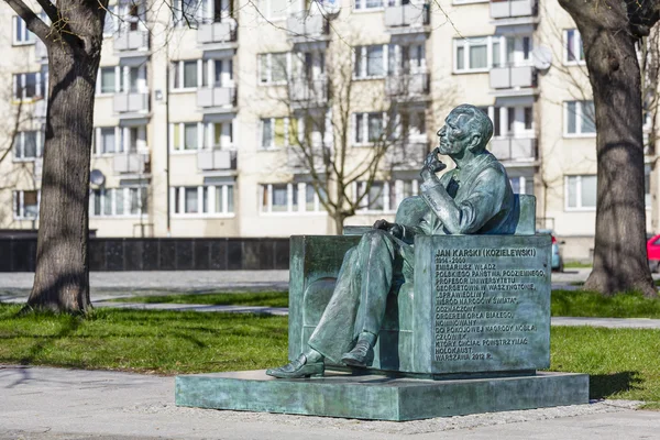Monument till jan karski i Warszawa — Stockfoto