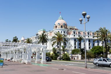 hotel negresco ve promenade des Anglais'e