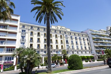 у готелі le royal в Ніцці