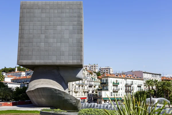 La Tete Carree scultura a Nizza, Francia — Foto Stock