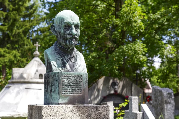 Мемориал Станиславу Алоизу Расински в Закопане — стоковое фото