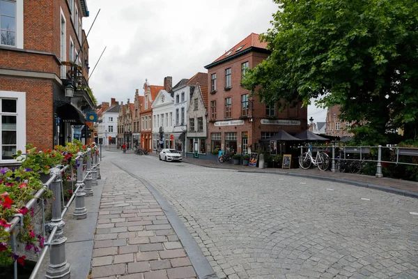 Bruges Belçika Eylül 2022 Dar Bir Kaldırım Taşı Caddesinde Arka — Stok fotoğraf