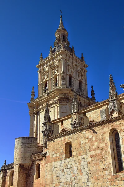 Widok na słynny Kościół burgo de osma w Hiszpanii — Zdjęcie stockowe