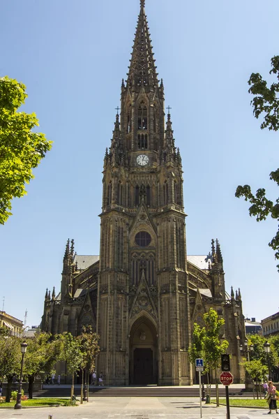 在西班牙圣塞巴斯蒂安 donosti 著名的大教堂 — 图库照片