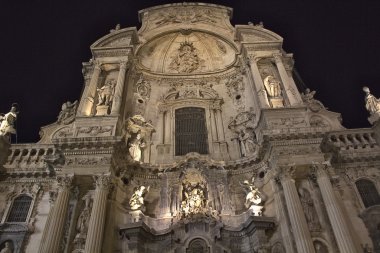 murcia ünlü katedral ayrıntılarını geceleme.