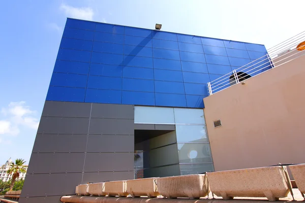 ALICANTE, SPAIN OCT 20: modern architecture in a building with l — Stock Photo, Image