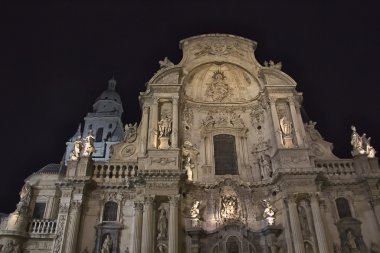 murcia ünlü katedral ayrıntılarını geceleme.