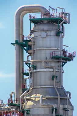 binlerce renk bir modern petrol rafinerisi boru