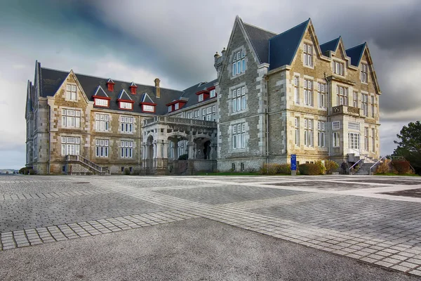 Nice Magdalena Palace in Santander, Spain — Stock Photo, Image