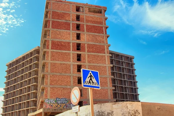 Huge apartment building under construction — Stock Photo, Image