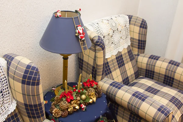 Detalhes interiores de uma casa decorada com itens de Natal — Fotografia de Stock