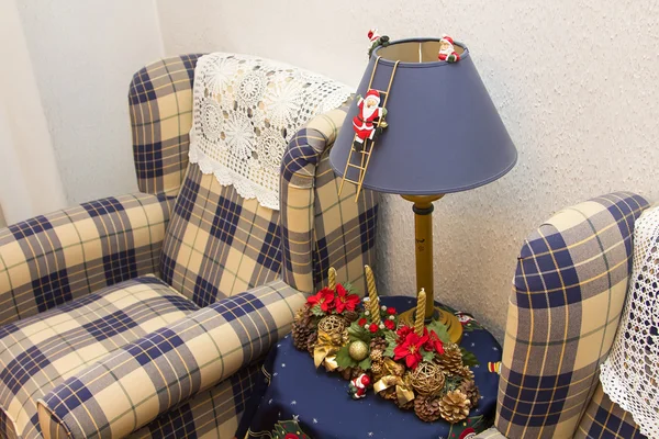 Detalhes interiores de uma casa decorada com itens de Natal — Fotografia de Stock